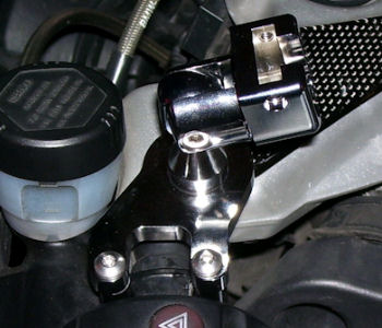 RoadRunner BMW Bracket