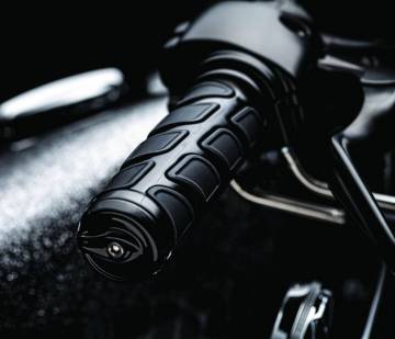 Kuryakyn 6376 Kinetic Grips Black Metric Victory